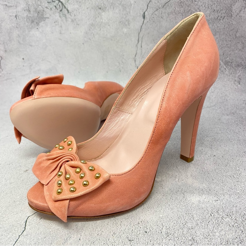 ❤️Red Valentino Coral Open Toe Leather Heels.  Size 39.